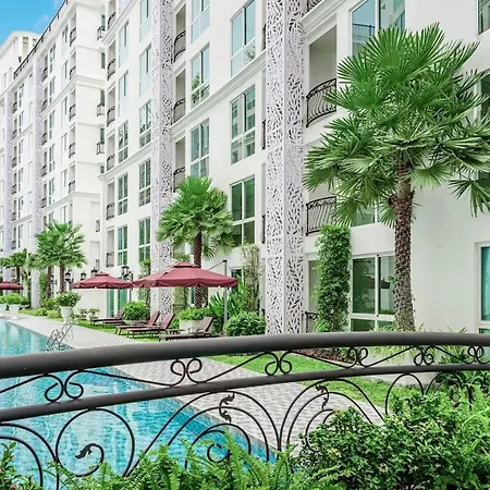Pattaya Center Luxurious Garden Apartment 1 Exterior photo