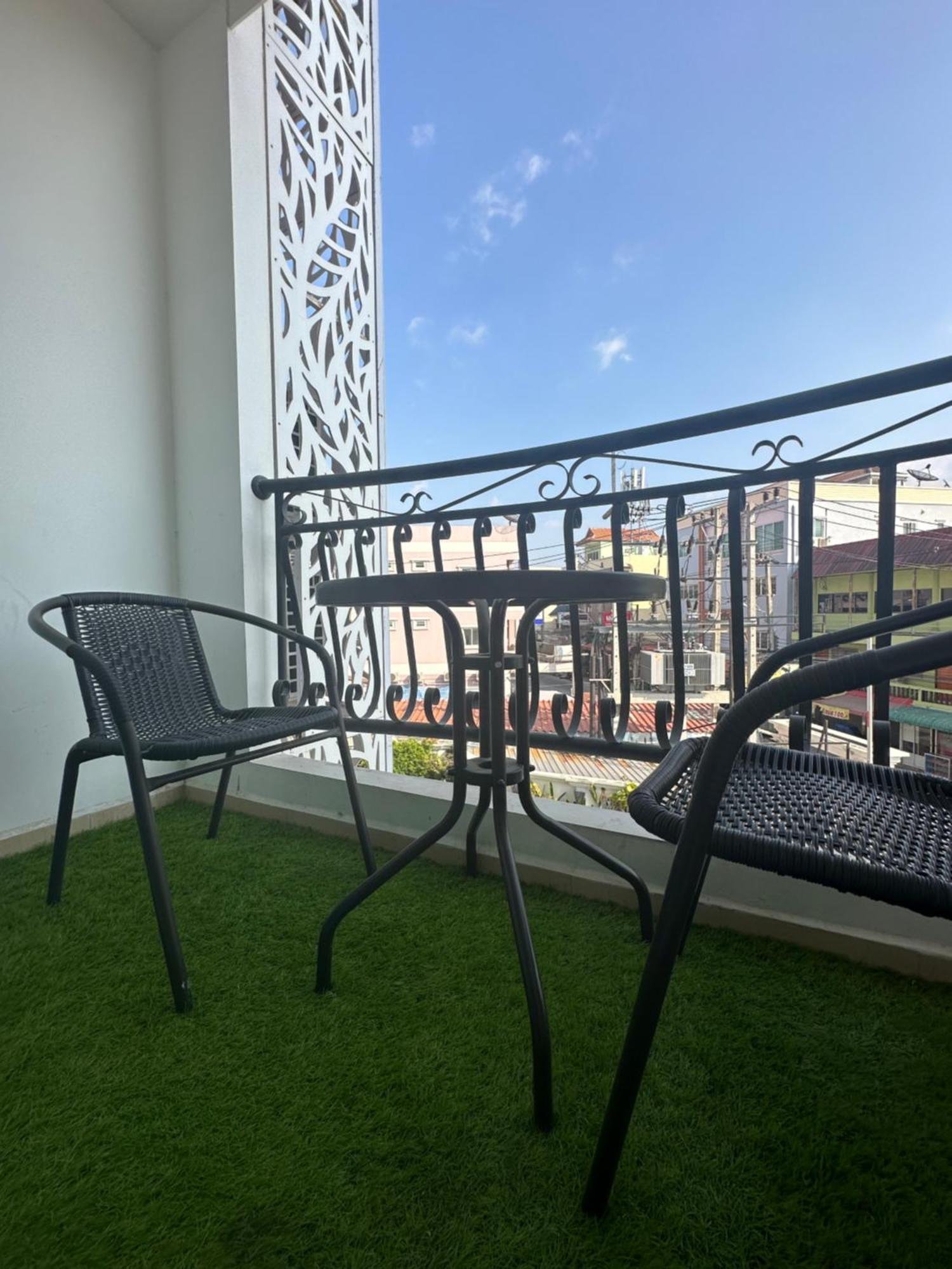 Center Luxurious Garden 1 Apartment Pattaya